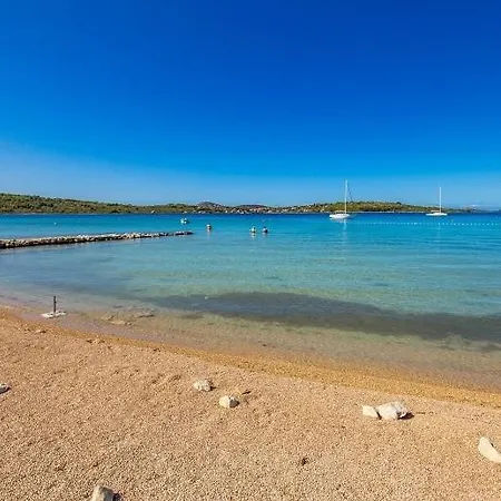 Apartment In With Sea View, Balcony, Air Conditioning, Wi-fi *