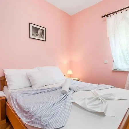 In With Sea View, Balcony, Air Conditioning, Wi-fi Apartment