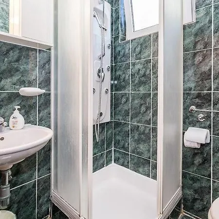 In With Sea View, Balcony, Air Conditioning, Wi-fi Apartment *