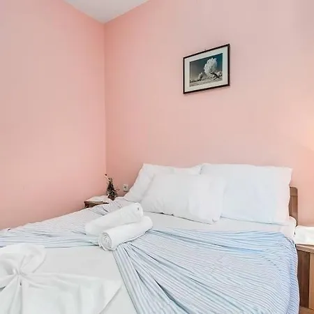 In With Sea View, Balcony, Air Conditioning, Wi-fi * Vodice